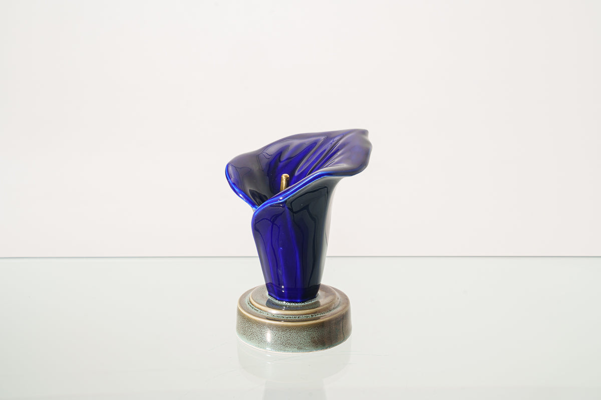 Calla-Lilien-Andenkenurne - Blaue Nacht | Keramik