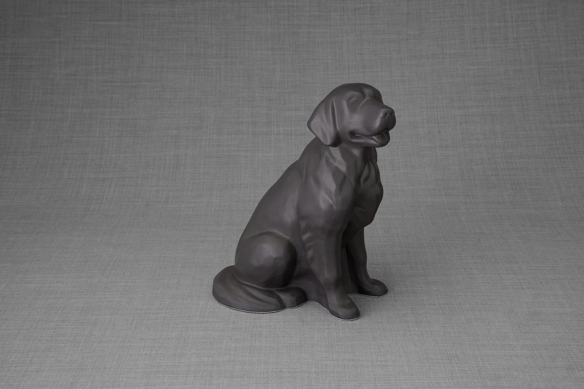Golden Retriever Urne – Grau Matt | Keramikurne für Haustiere