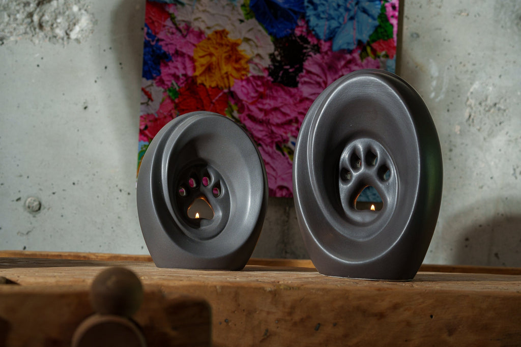 Die Kunst handgefertigter Urnen: Was sie so besonders macht