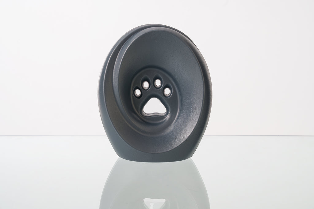 Einascherungsurne fu r Asche  Erinnerungsurne mit Pfotenabdruck Hundeurne Katzenurne. Tiererinnerung Farbe Grau 