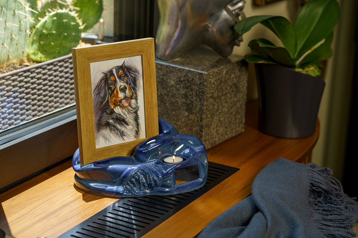 Urne „Cozy“ – Blaue Melange | Urne mit Bilderrahmen aus Keramik