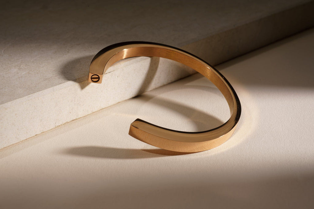 Einäscherungsarmband – Eleganz | Edelstahl | Gedenkschmuck | Messingoptik